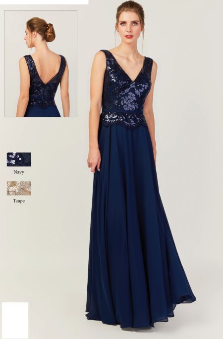 Traje de fiesta con cuerpo de encaje, pedreria y falda de gasa