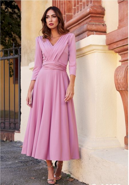 Vestido midi con mangas